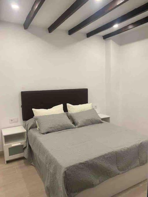 Planta Baja Moderna Y Nueva A Estrenar En El Centro Ciudad 2 Habitaciones Y 2 Banos إلتشه المظهر الخارجي الصورة